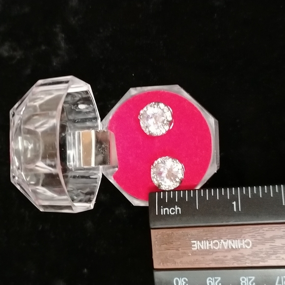 💖Gorgeous 925 Silver and White Sapphire set of Ring and Earrings size 7 - Picture 11 of 11